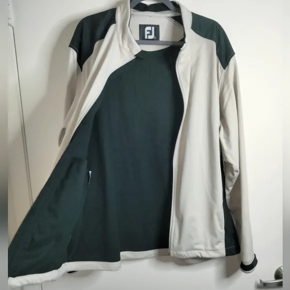 FootJoy (Size XL) Men's Black & Cream Water Resistant LS Full Zip Golf Jacket